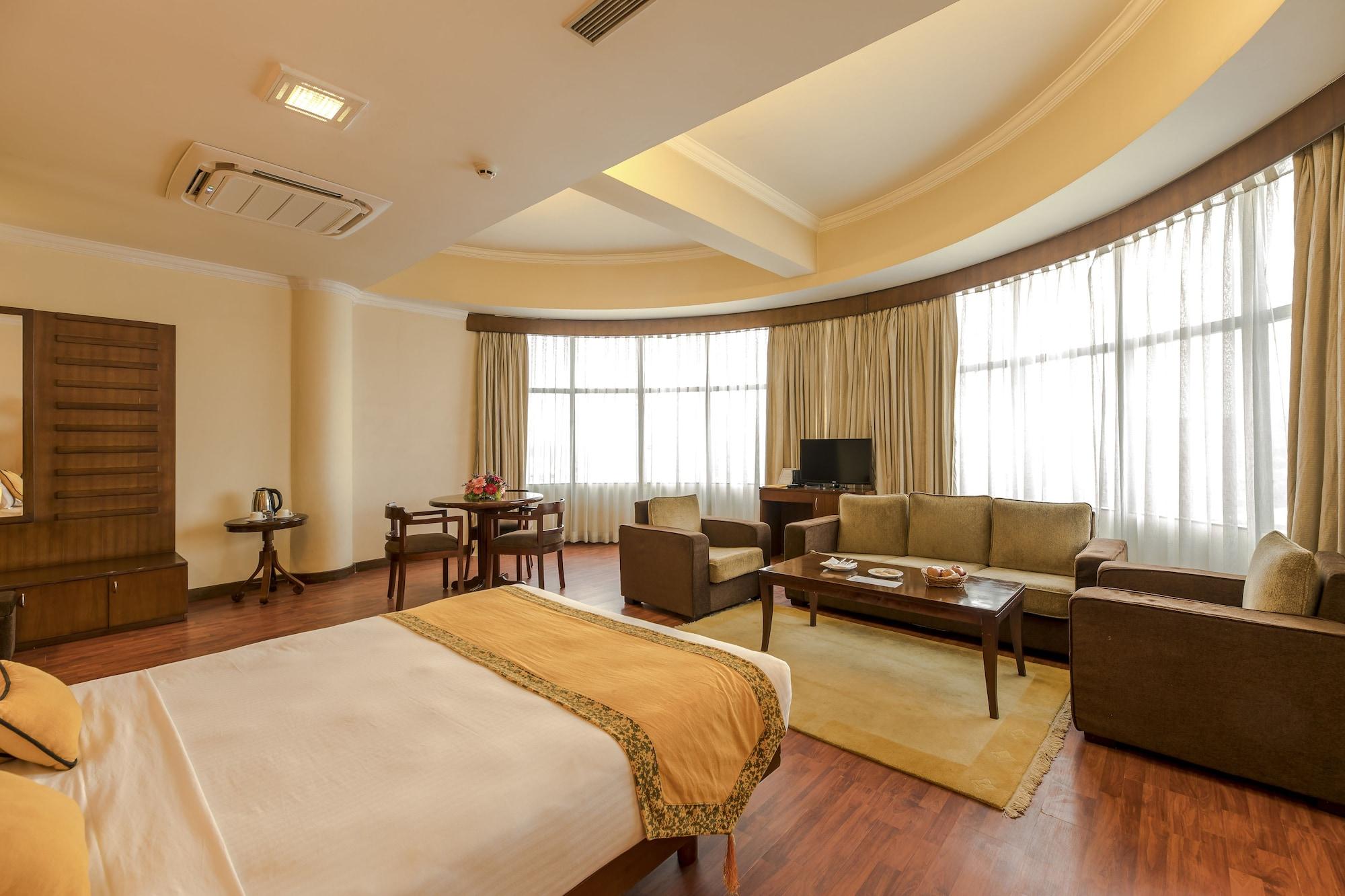 Airport Hotel Kathmandu Exterior photo