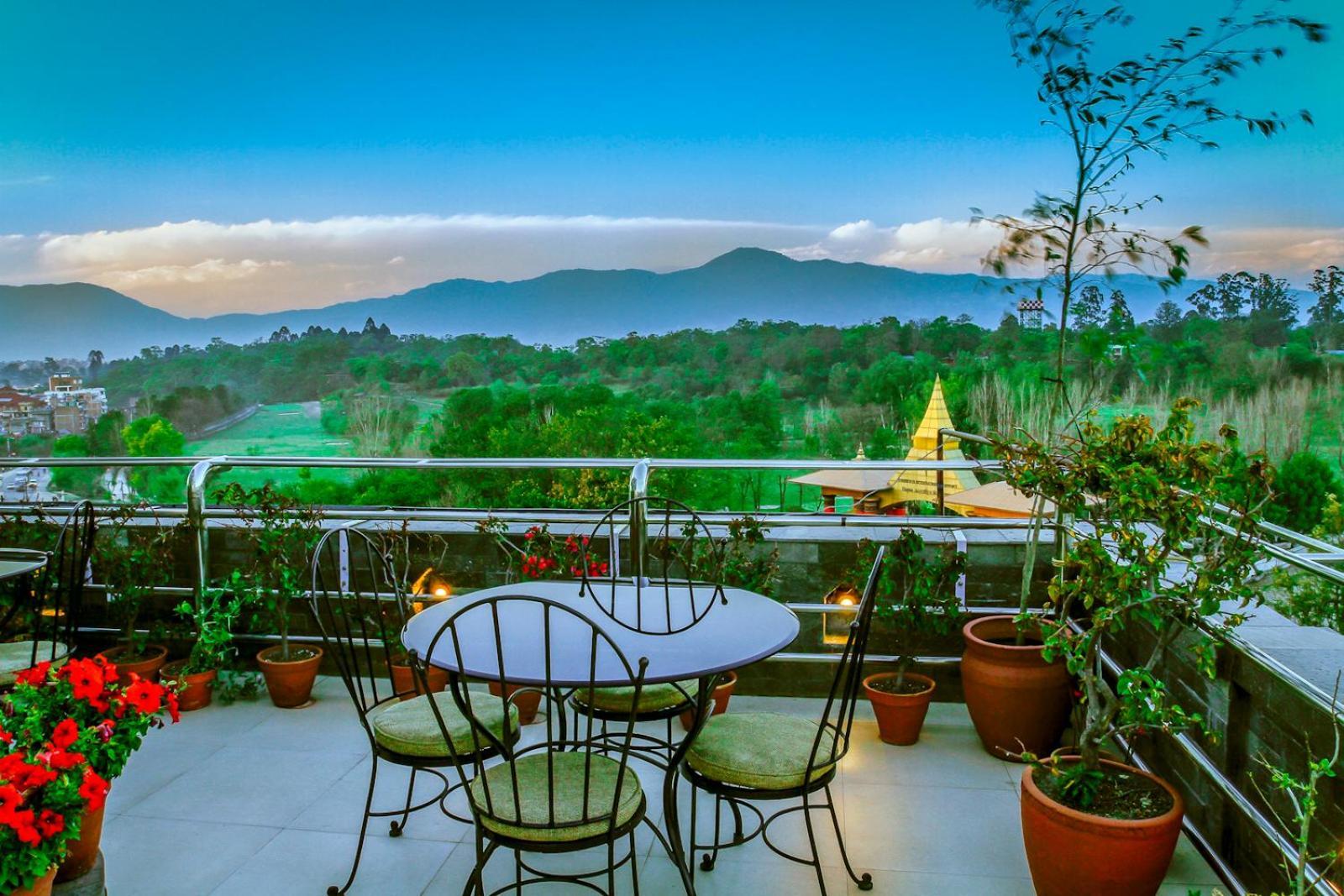 Airport Hotel Kathmandu Exterior photo